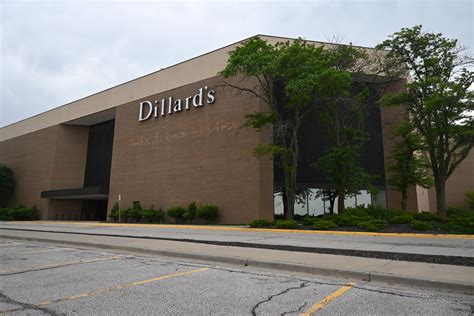 dillards overland park ks